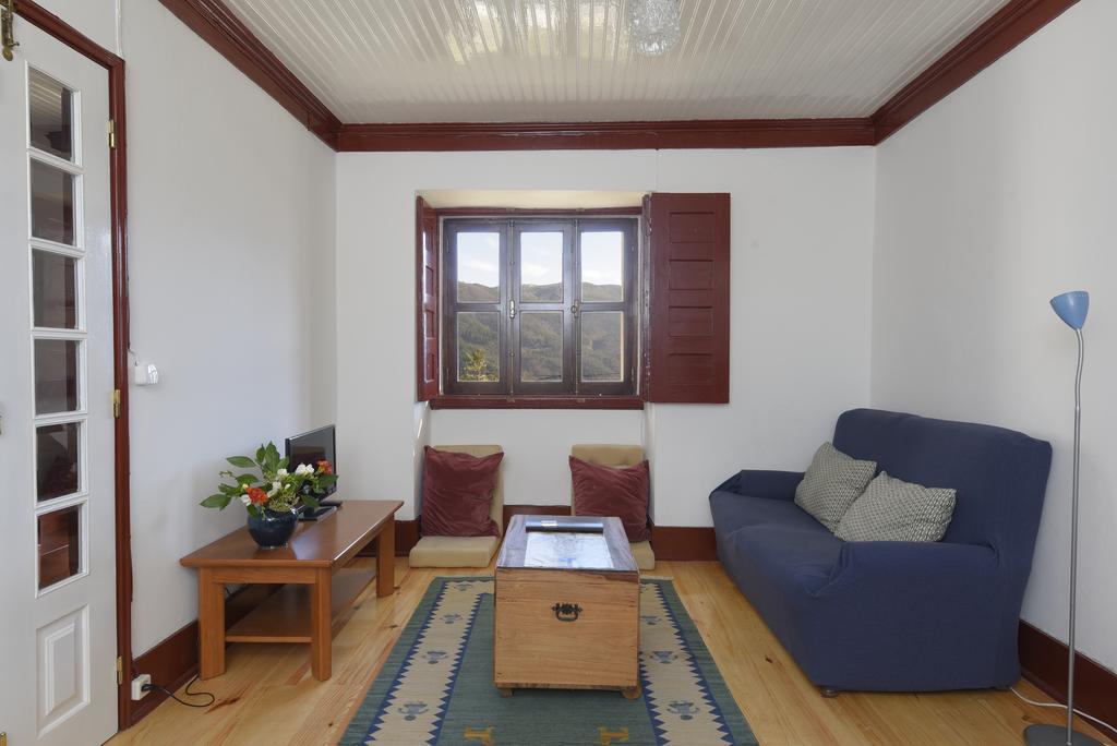 Casa Cerro Da Correia Guest House Manteigas Exterior photo